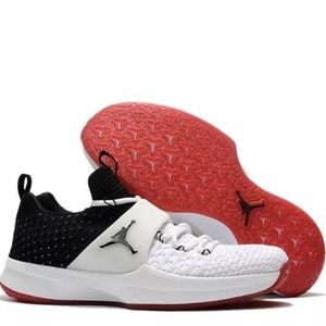 Nike Jordan Trainer 2 Flyknit 921210 101 sz 11 whi